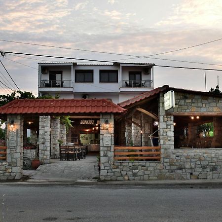 Theano Studios Paralia Sikias Экстерьер фото