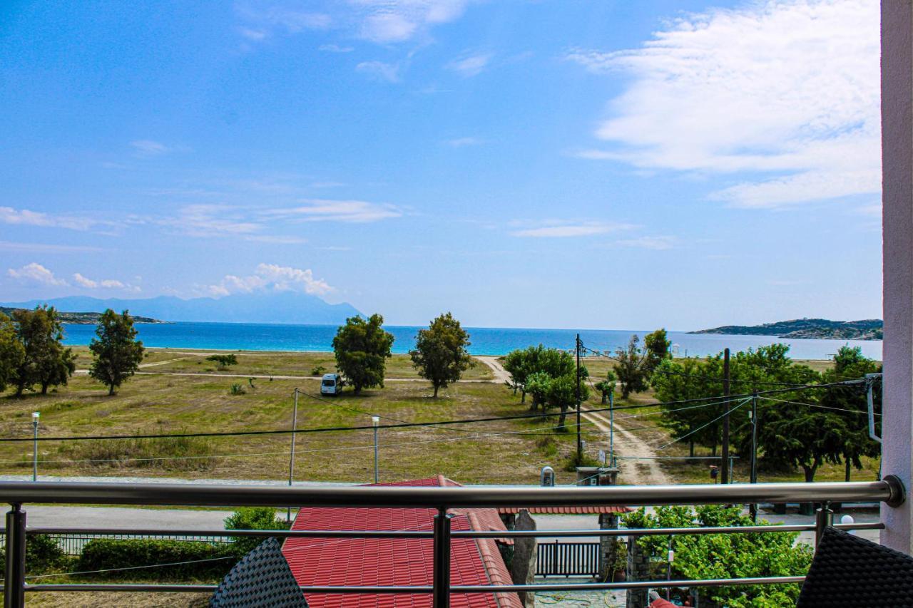 Theano Studios Paralia Sikias Экстерьер фото