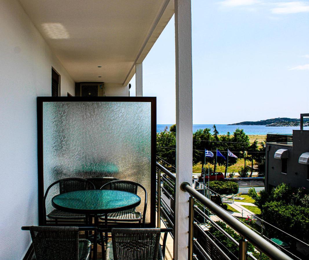 Theano Studios Paralia Sikias Экстерьер фото
