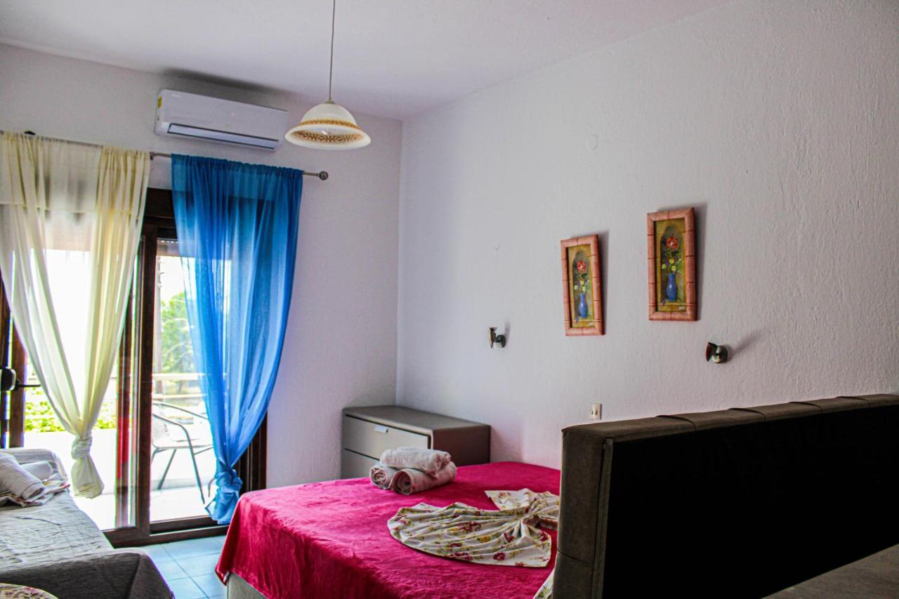 Theano Studios Paralia Sikias Экстерьер фото